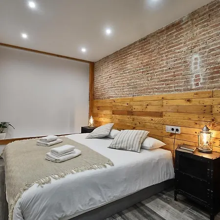 Bbarcelona Duplex Poble Sec Apartment