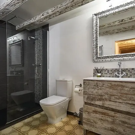 Bbarcelona Duplex Poble Sec Apartment